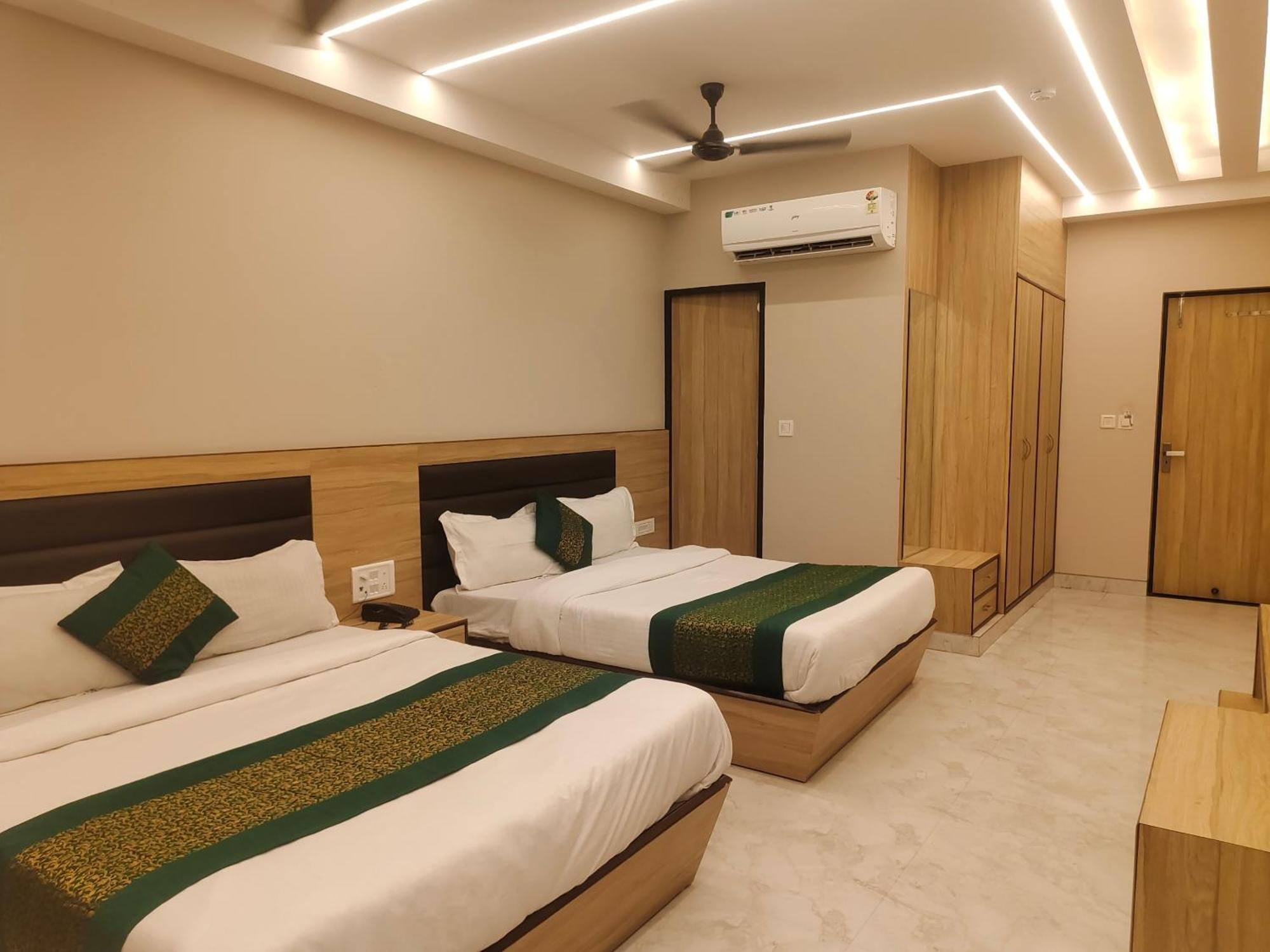 International 66 Guest house *
