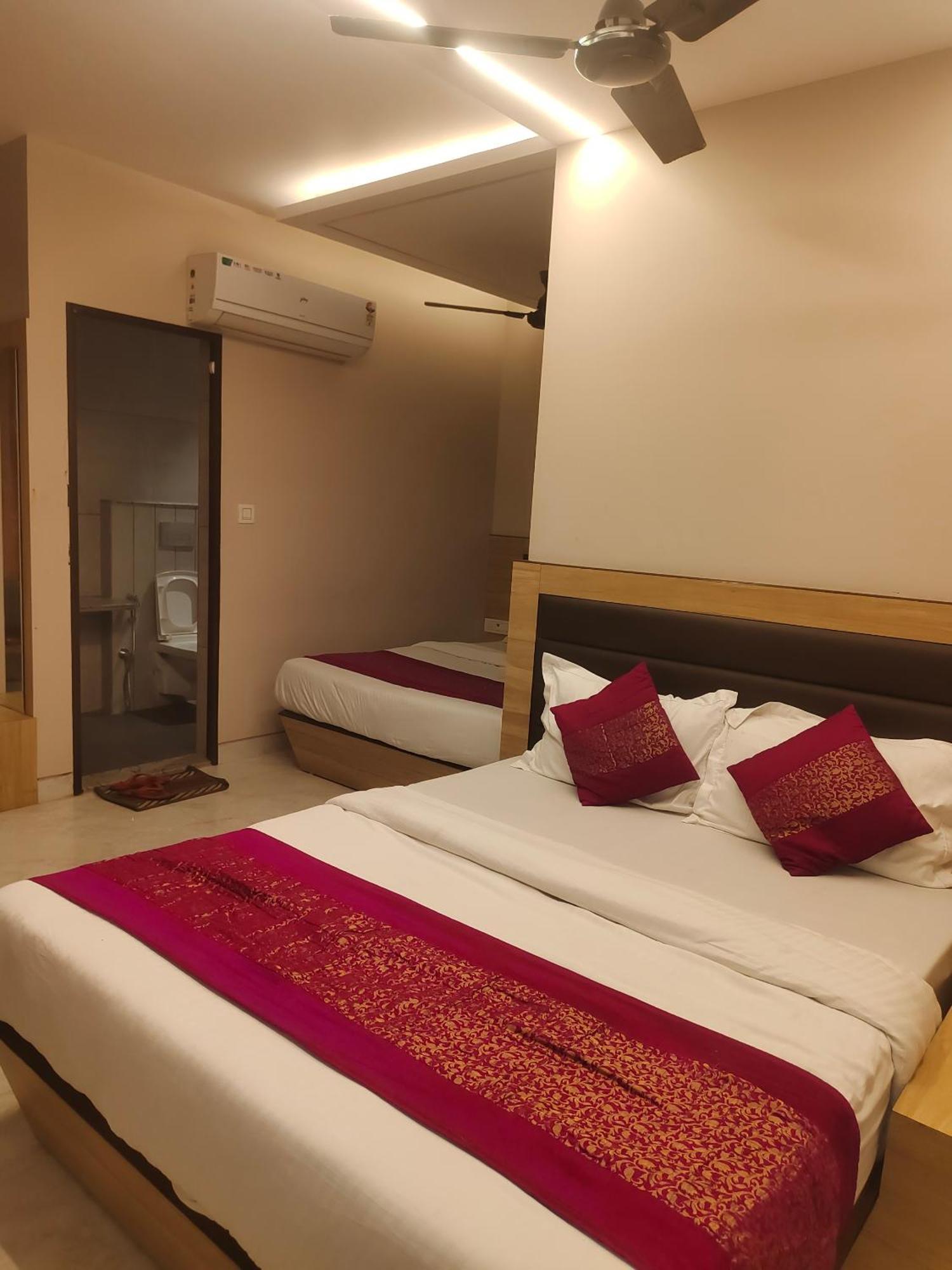 International 66 Guest house