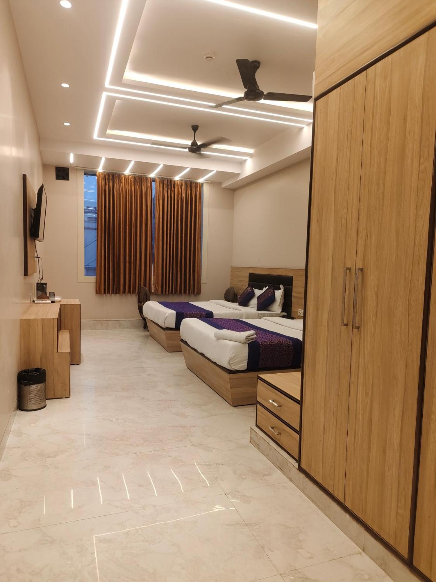 Guest house International 66 New Delhi