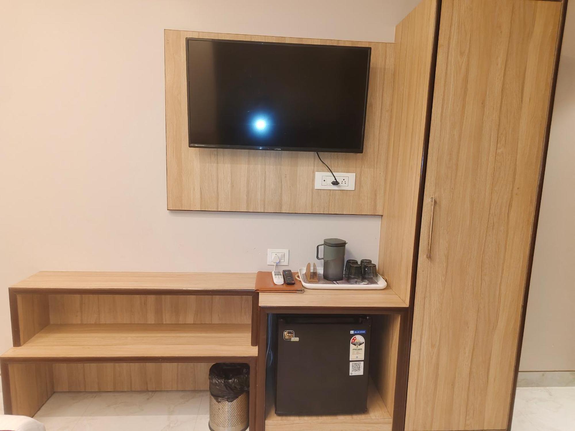 Guest house International 66